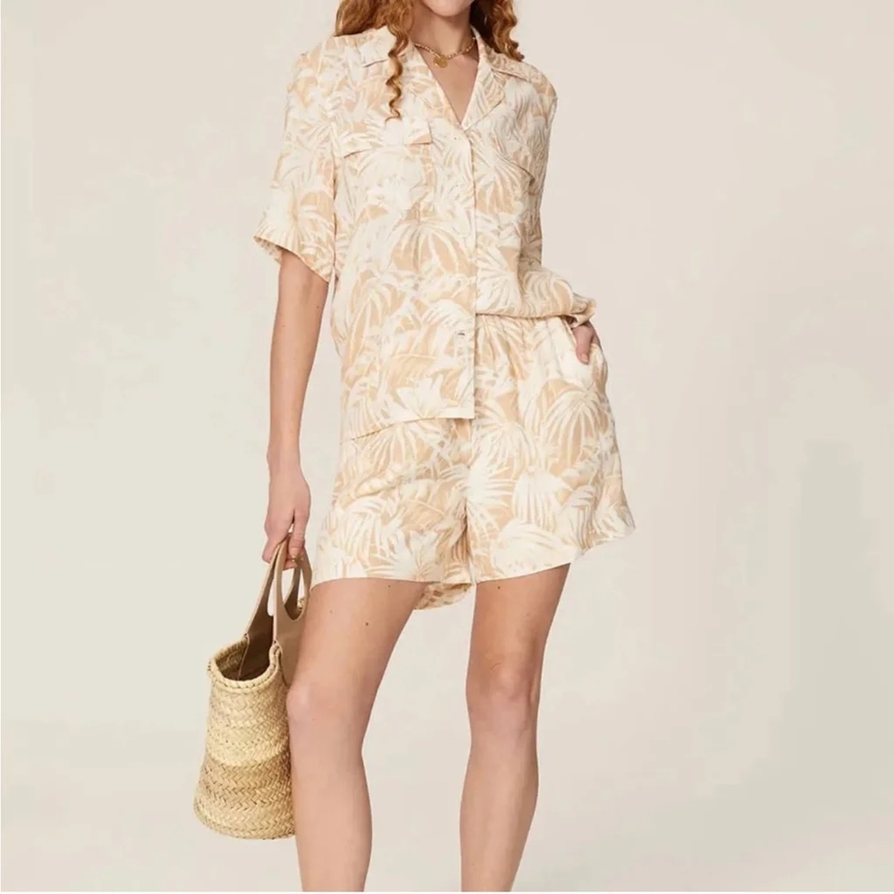 NWT Anine Bing Palm Leaf Print Candice Pull On Elastic Waist Shorts size Large